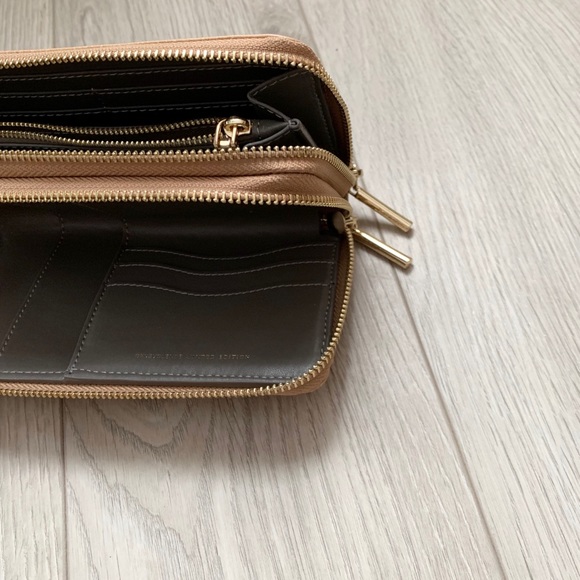 Benevolence by Pixie Mood Vegan Wallet - Picture 4 of 7